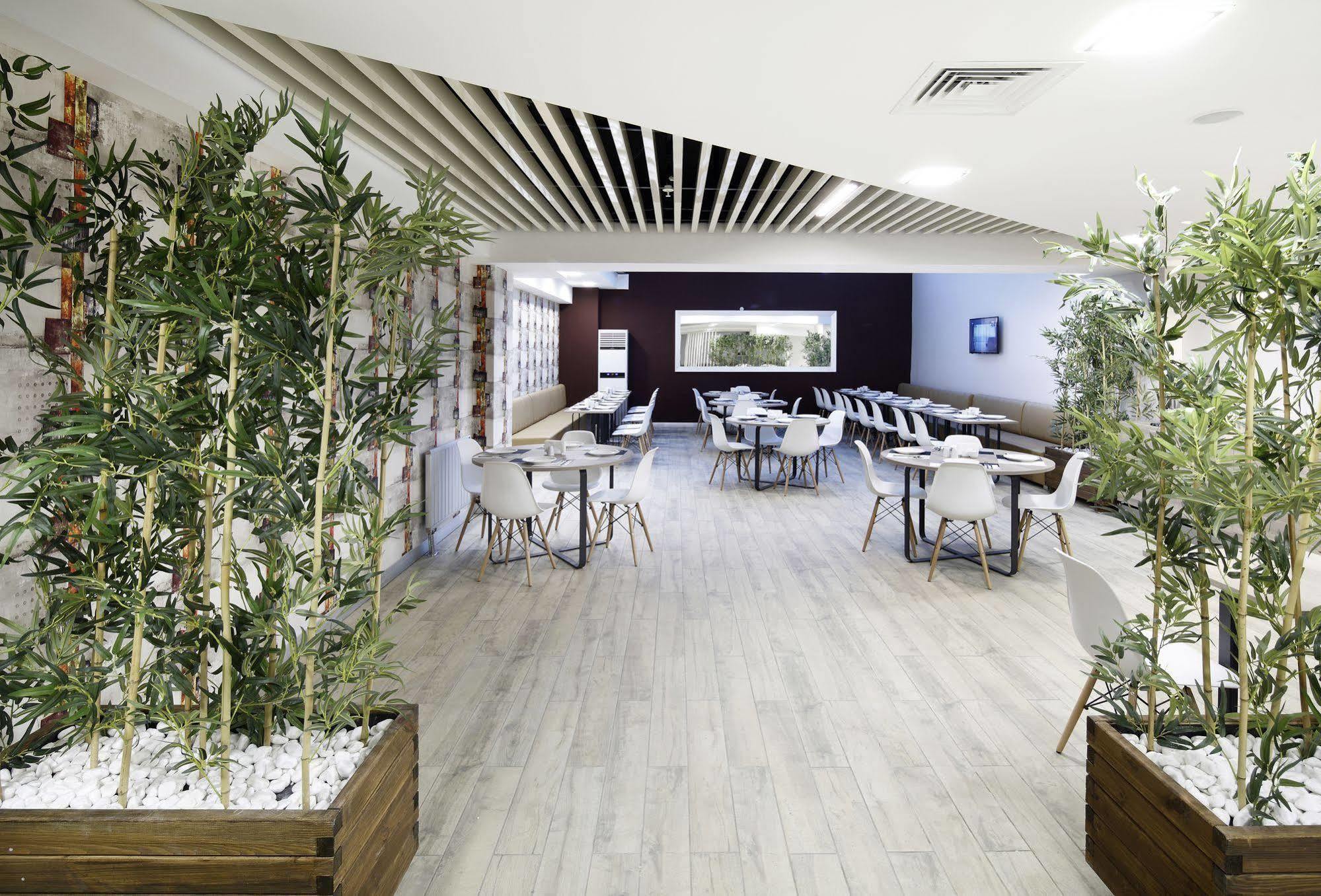 Prime Suites Istanbul Exterior photo